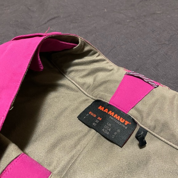 Mammut snow pants. - Picture 2 of 4